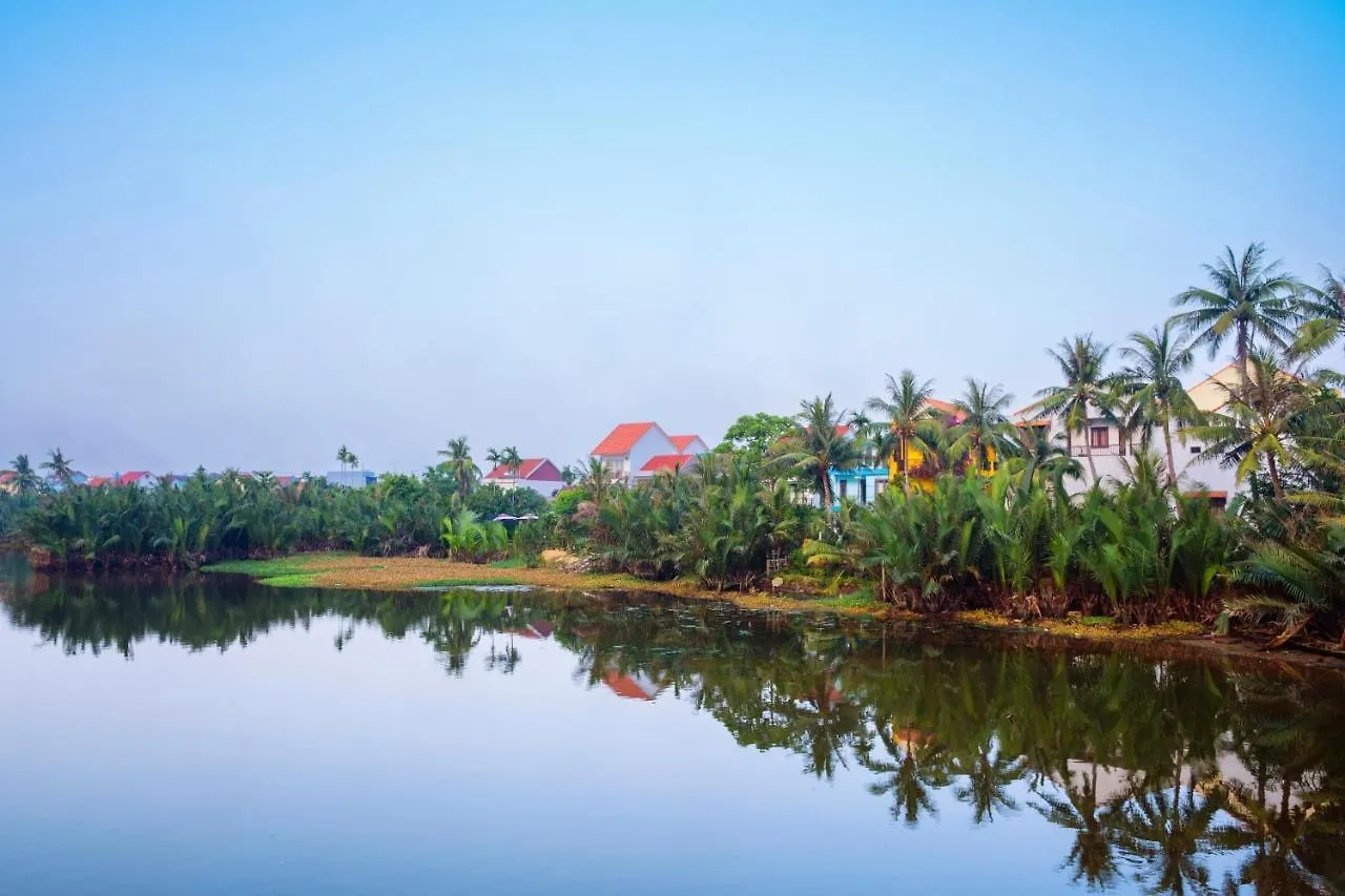 *** Hotel Riverside Oasis Villa Hoi An Vietnam